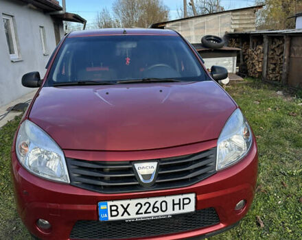 Червоний Дачія Sandero, об'ємом двигуна 1.4 л та пробігом 180 тис. км за 4800 $, фото 1 на Automoto.ua