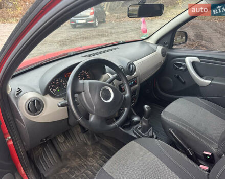 Красный Дачия Сандеро, объемом двигателя 1.39 л и пробегом 175 тыс. км за 4400 $, фото 14 на Automoto.ua