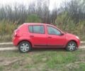 Красный Дачия Сандеро, объемом двигателя 1.4 л и пробегом 300 тыс. км за 3300 $, фото 1 на Automoto.ua