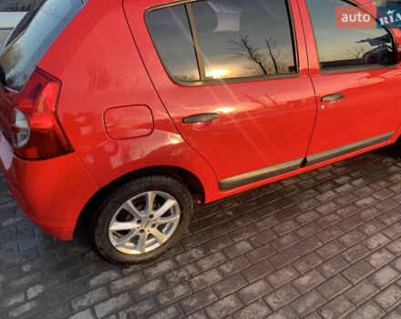 Красный Дачия Сандеро, объемом двигателя 1.4 л и пробегом 158 тыс. км за 5650 $, фото 9 на Automoto.ua