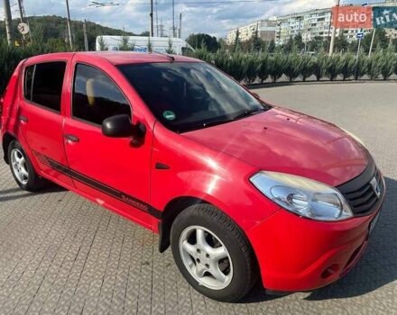 Красный Дачия Сандеро, объемом двигателя 1.4 л и пробегом 240 тыс. км за 4100 $, фото 3 на Automoto.ua