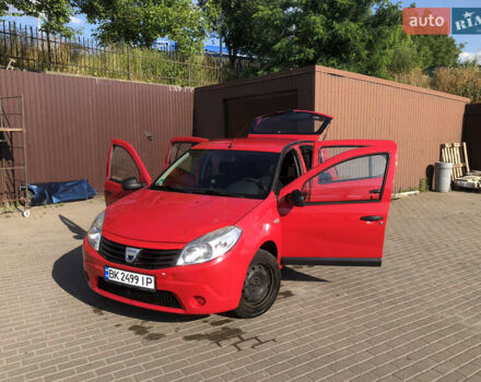 Красный Дачия Сандеро, объемом двигателя 1.2 л и пробегом 130 тыс. км за 4400 $, фото 11 на Automoto.ua