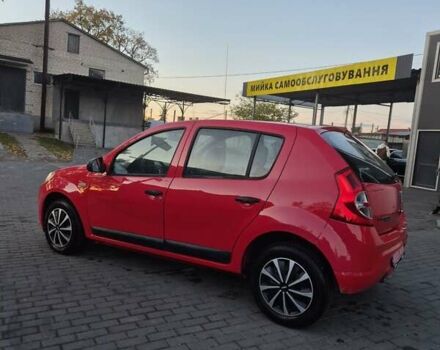 Дачия Сандеро 2009 в Киверцы на Automoto.ua Красный Дачия Сандеро, объемом двигателя 1.4 л и пробегом 156 тыс. км за 3999 $, фото 3 на Automoto.ua