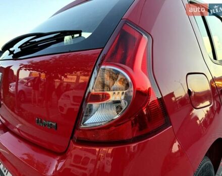 Червоний Дачія Sandero, об'ємом двигуна 1.39 л та пробігом 164 тис. км за 4200 $, фото 19 на Automoto.ua