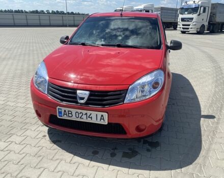 Красный Дачия Сандеро, объемом двигателя 1.4 л и пробегом 130 тыс. км за 4300 $, фото 4 на Automoto.ua