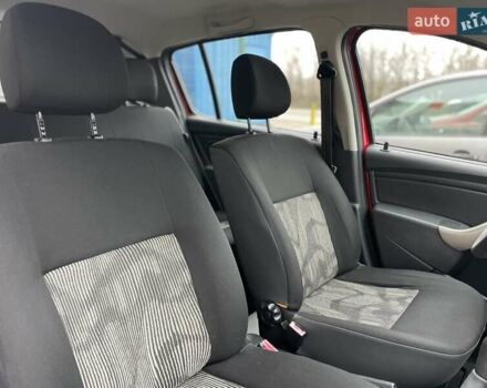 Красный Дачия Сандеро, объемом двигателя 1.2 л и пробегом 205 тыс. км за 4800 $, фото 36 на Automoto.ua