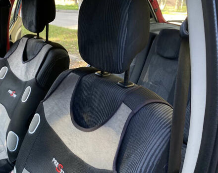 Красный Дачия Сандеро, объемом двигателя 1.6 л и пробегом 119 тыс. км за 5535 $, фото 20 на Automoto.ua