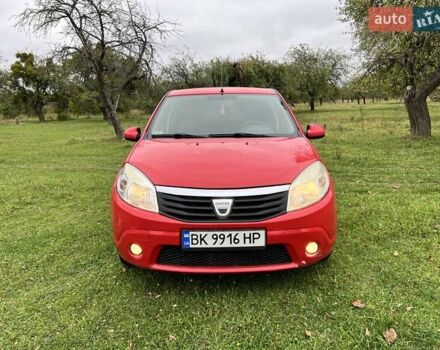 Красный Дачия Сандеро, объемом двигателя 1.4 л и пробегом 175 тыс. км за 3650 $, фото 6 на Automoto.ua