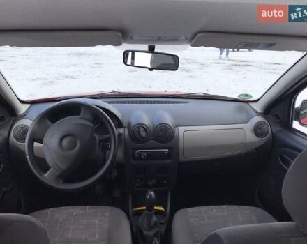 Червоний Дачія Sandero, об'ємом двигуна 1.4 л та пробігом 151 тис. км за 4100 $, фото 2 на Automoto.ua