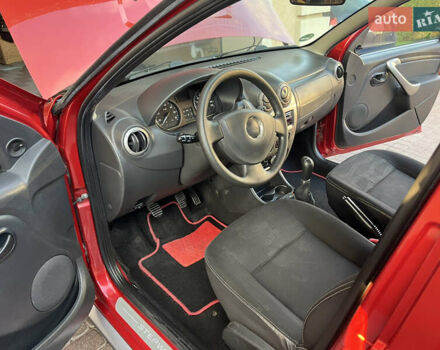 Дачия Сандеро 2010 в Бару на Automoto.ua Красный Дачия Сандеро, объемом двигателя 1.6 л и пробегом 175 тыс. км за 6200 $, фото 20 на Automoto.ua