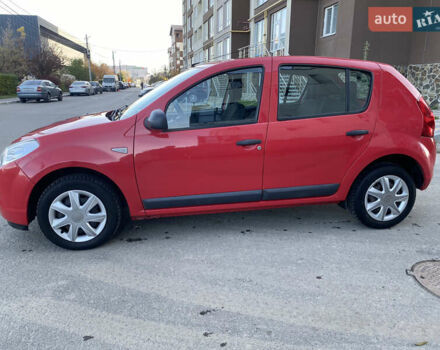 Красный Дачия Сандеро, объемом двигателя 1.2 л и пробегом 115 тыс. км за 4600 $, фото 3 на Automoto.ua