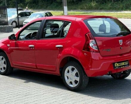 Дачия Сандеро 2010 в Черновцах на Automoto.ua Красный Дачия Сандеро, объемом двигателя 1.5 л и пробегом 206 тыс. км за 7200 $, фото 3 на Automoto.ua