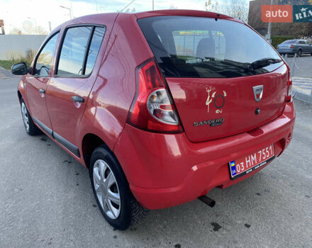 Красный Дачия Сандеро, объемом двигателя 1.2 л и пробегом 115 тыс. км за 4600 $, фото 5 на Automoto.ua