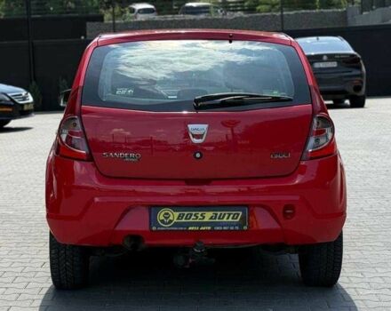 Дачия Сандеро 2010 в Черновцах на Automoto.ua Красный Дачия Сандеро, объемом двигателя 1.5 л и пробегом 206 тыс. км за 7200 $, фото 4 на Automoto.ua