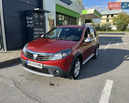 Дачия Сандеро 2010 в Бару на Automoto.ua Красный Дачия Сандеро, объемом двигателя 1.6 л и пробегом 175 тыс. км за 6200 $, фото 12 на Automoto.ua