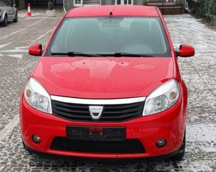 Красный Дачия Сандеро, объемом двигателя 1.5 л и пробегом 205 тыс. км за 6800 $, фото 1 на Automoto.ua