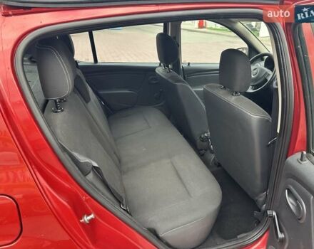 Дачия Сандеро 2011 в Виннице на Automoto.ua Красный Дачия Сандеро, объемом двигателя 1.6 л и пробегом 115 тыс. км за 6950 $, фото 10 на Automoto.ua