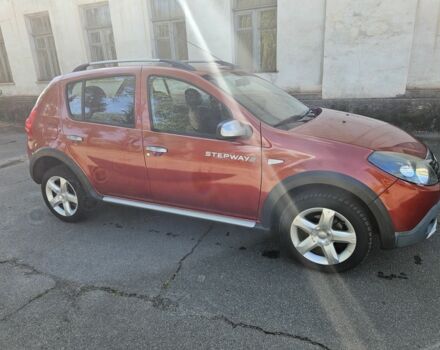 Красный Дачия Сандеро, объемом двигателя 1.6 л и пробегом 200 тыс. км за 7750 $, фото 4 на Automoto.ua