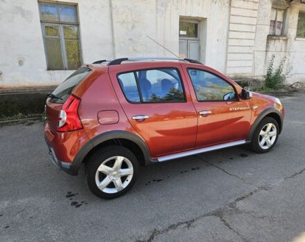 Красный Дачия Сандеро, объемом двигателя 1.6 л и пробегом 200 тыс. км за 7750 $, фото 5 на Automoto.ua