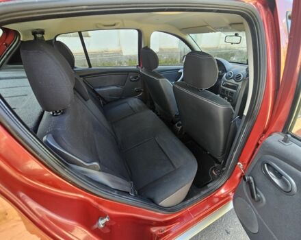 Красный Дачия Сандеро, объемом двигателя 1.6 л и пробегом 200 тыс. км за 7750 $, фото 16 на Automoto.ua