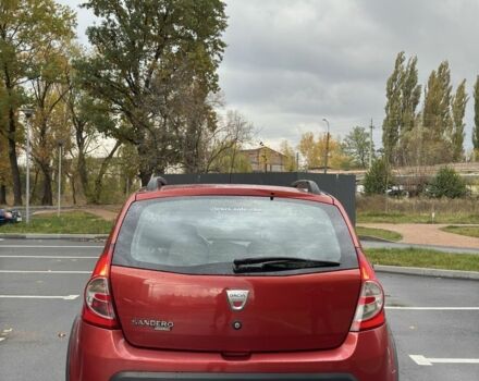 Дачія Sandero 2011 у Чернігові на Automoto.ua Червоний Дачія Sandero, об'ємом двигуна 1.6 л та пробігом 168 тис. км за 6200 $, фото 3 на Automoto.ua