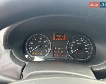 Дачия Сандеро 2011 в Виннице на Automoto.ua Красный Дачия Сандеро, объемом двигателя 1.6 л и пробегом 115 тыс. км за 6950 $, фото 18 на Automoto.ua