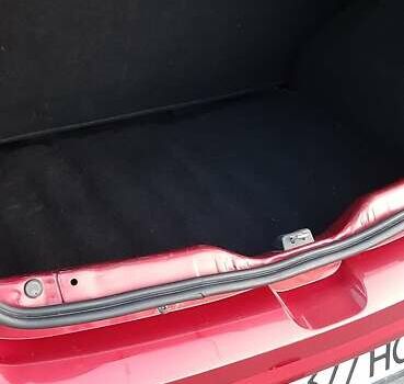 Красный Дачия Сандеро, объемом двигателя 1.2 л и пробегом 132 тыс. км за 4500 $, фото 1 на Automoto.ua