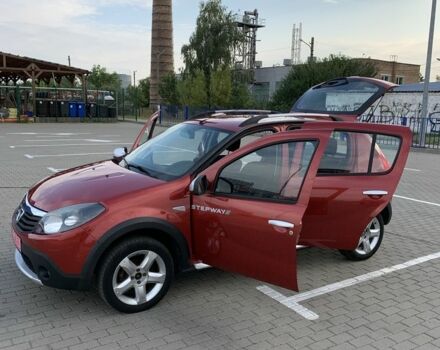 Красный Дачия Сандеро, объемом двигателя 1.6 л и пробегом 138 тыс. км за 6500 $, фото 2 на Automoto.ua