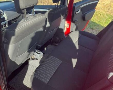 Красный Дачия Сандеро, объемом двигателя 1.2 л и пробегом 168 тыс. км за 4850 $, фото 14 на Automoto.ua