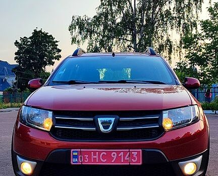 Красный Дачия Сандеро, объемом двигателя 1.5 л и пробегом 216 тыс. км за 7650 $, фото 3 на Automoto.ua