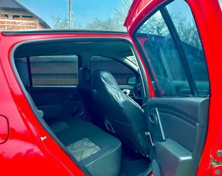 Червоний Дачія Sandero, об'ємом двигуна 1.4 л та пробігом 200 тис. км за 3500 $, фото 4 на Automoto.ua