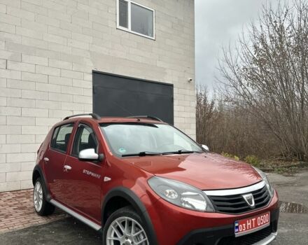 Красный Дачия Сандеро, объемом двигателя 1.6 л и пробегом 172 тыс. км за 6799 $, фото 15 на Automoto.ua