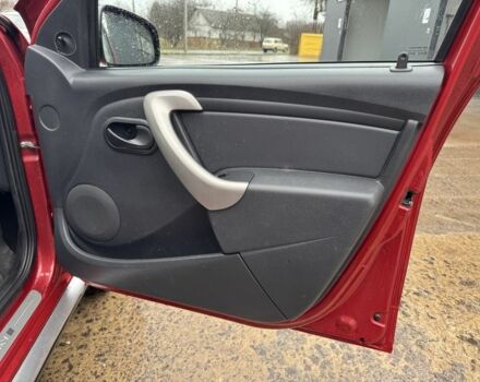 Красный Дачия Сандеро, объемом двигателя 1.6 л и пробегом 185 тыс. км за 7350 $, фото 15 на Automoto.ua