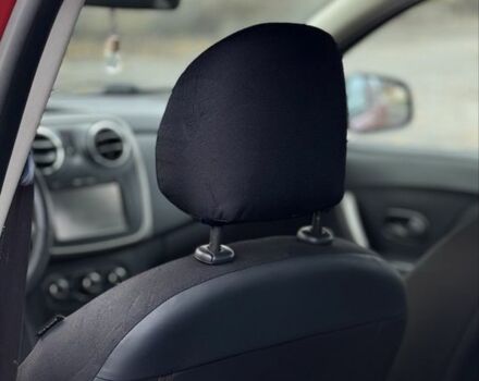 Красный Дачия Сандеро, объемом двигателя 1.5 л и пробегом 220 тыс. км за 7999 $, фото 5 на Automoto.ua