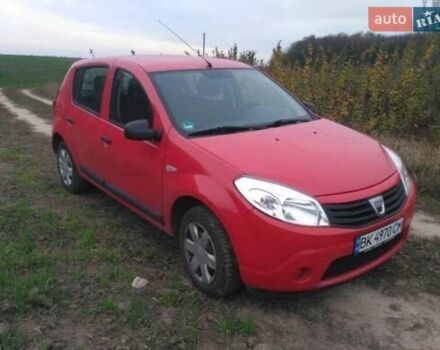 Червоний Дачія Sandero, об'ємом двигуна 1.4 л та пробігом 300 тис. км за 3300 $, фото 1 на Automoto.ua