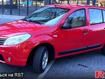 Дачія Sandero 2009 у Полтаві на Automoto.ua Червоний Дачія Sandero, об'ємом двигуна 1.4 л та пробігом 250 тис. км за 3700 $, фото 1 на Automoto.ua