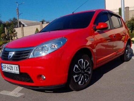 Дачия Сандеро 2009 в Запорожье на Automoto.ua Красный Дачия Сандеро, объемом двигателя 1.6 л и пробегом 174 тыс. км за 5500 $, фото 1 на Automoto.ua