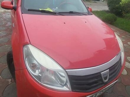 Красный Дачия Сандеро, объемом двигателя 1.39 л и пробегом 230 тыс. км за 4200 $, фото 1 на Automoto.ua