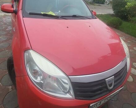 Дачія Sandero 2009 у Александрие на Automoto.ua Червоний Дачія Sandero, об'ємом двигуна 1.39 л та пробігом 230 тис. км за 4200 $, фото 1 на Automoto.ua