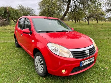 Червоний Дачія Sandero, об'ємом двигуна 1.4 л та пробігом 175 тис. км за 4100 $, фото 1 на Automoto.ua