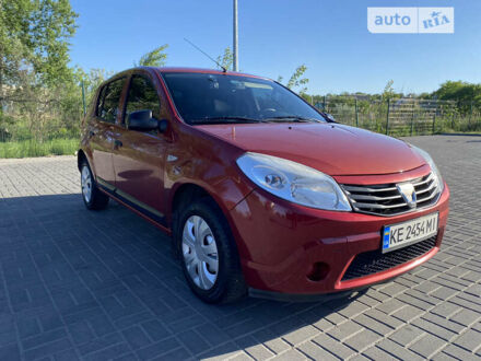 Червоний Дачія Sandero, об'ємом двигуна 1.2 л та пробігом 260 тис. км за 4300 $, фото 1 на Automoto.ua