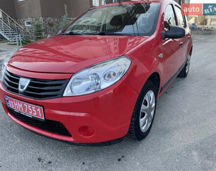 Красный Дачия Сандеро, объемом двигателя 1.2 л и пробегом 115 тыс. км за 4600 $, фото 1 на Automoto.ua