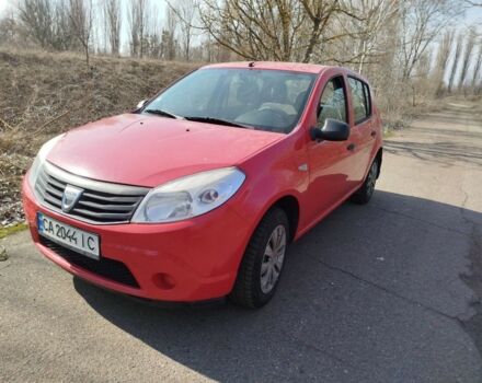 Червоний Дачія Sandero, об'ємом двигуна 1.4 л та пробігом 243 тис. км за 3500 $, фото 1 на Automoto.ua