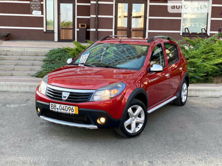 Дачия Сандеро 2011 в Умани на Automoto.ua Красный Дачия Сандеро, объемом двигателя 1.6 л и пробегом 182 тыс. км за 7200 $, фото 1 на Automoto.ua