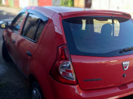 Красный Дачия Сандеро, объемом двигателя 1.2 л и пробегом 168 тыс. км за 4250 $, фото 1 на Automoto.ua