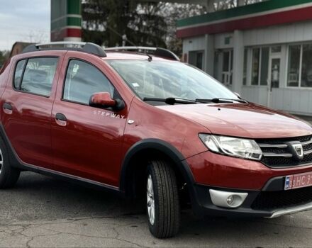 Красный Дачия Сандеро, объемом двигателя 1.5 л и пробегом 220 тыс. км за 7999 $, фото 1 на Automoto.ua