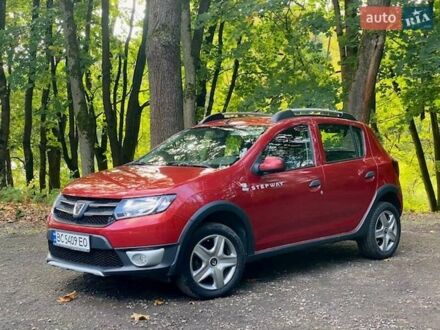 Дачія Sandero 2014 у Львові на Automoto.ua Червоний Дачія Sandero, об'ємом двигуна 1.5 л та пробігом 108 тис. км за 8300 $, фото 1 на Automoto.ua