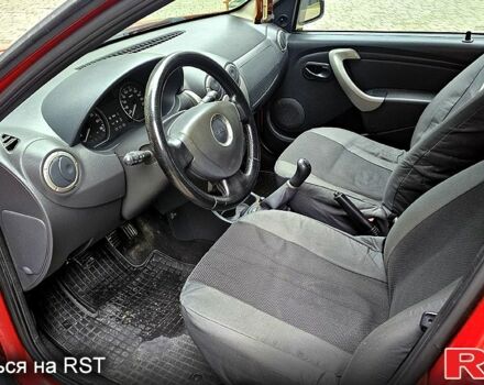 Дачия Сандеро 2010 в Ивано-Франковске на Automoto.ua Дачия Сандеро, объемом двигателя 1.5 л и пробегом 192 тыс. км за 6400 $, фото 8 на Automoto.ua