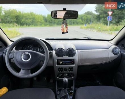 Дачия Сандеро, объемом двигателя 1.2 л и пробегом 250 тыс. км за 4100 $, фото 4 на Automoto.ua