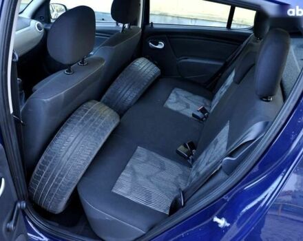 Дачия Сандеро, объемом двигателя 1.2 л и пробегом 123 тыс. км за 4900 $, фото 17 на Automoto.ua